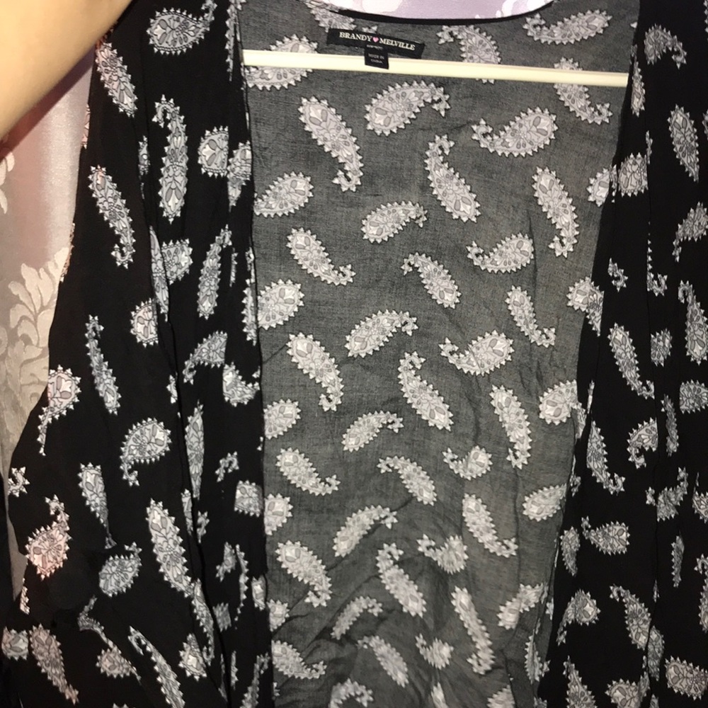 Brandy Melville short and patterned kimono